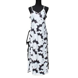 New Womens Black / White Halloween Bat Bats Halloween Dress Costume Medium